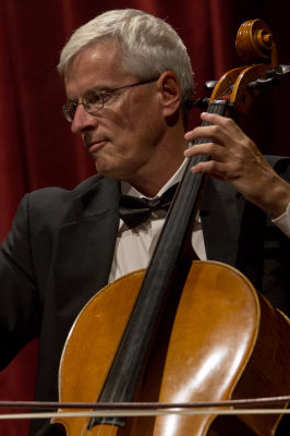 Dusan Stojanovic - violoncelo