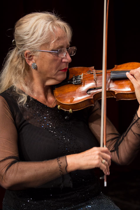 Edit Makedonska - violina (koncert majstor)